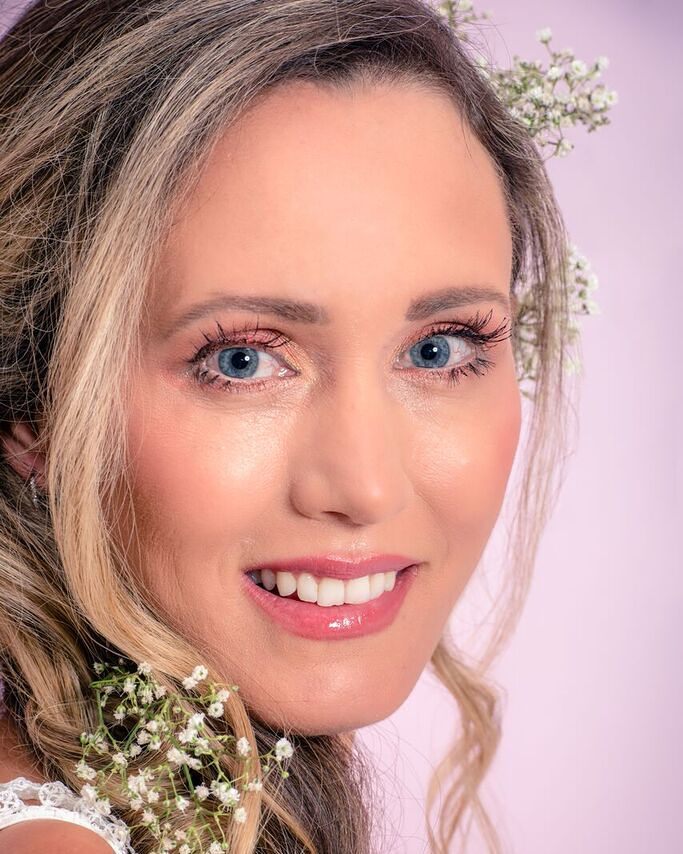 hair and makeup artist in Dunsborough